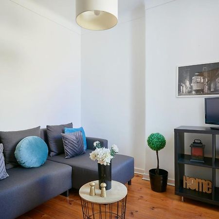 Appartamento Casa Portuguesa Chiado Lisbona Esterno foto