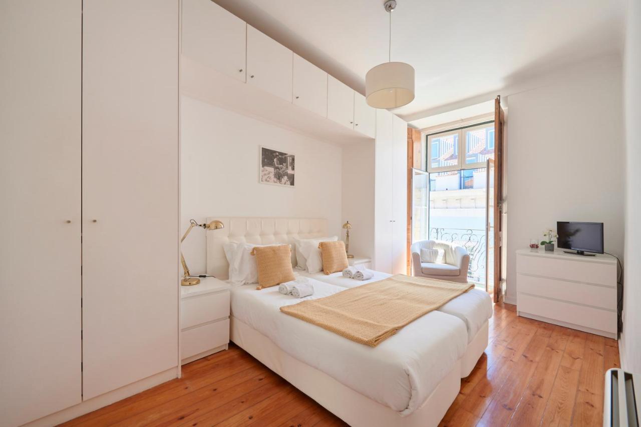 Appartamento Casa Portuguesa Chiado Lisbona Esterno foto