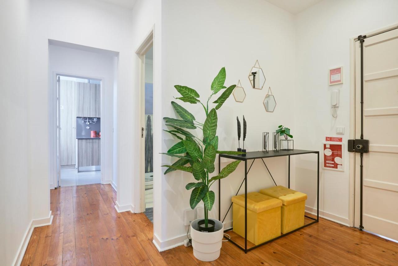 Appartamento Casa Portuguesa Chiado Lisbona Esterno foto
