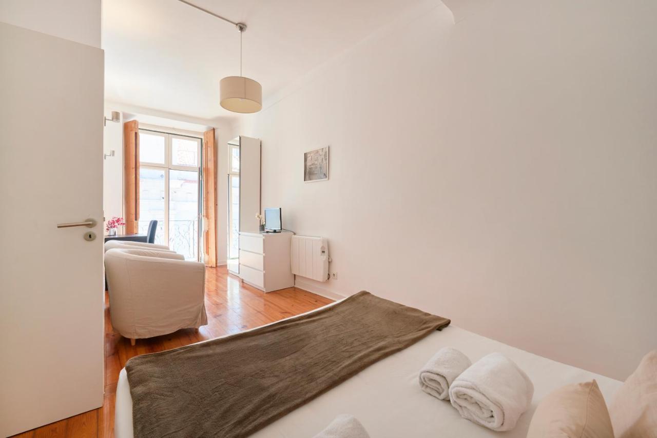 Appartamento Casa Portuguesa Chiado Lisbona Esterno foto