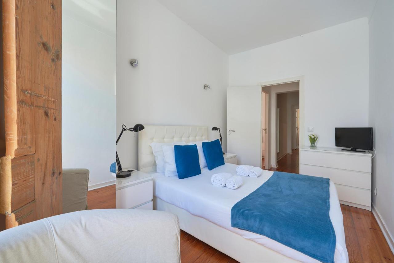 Appartamento Casa Portuguesa Chiado Lisbona Esterno foto