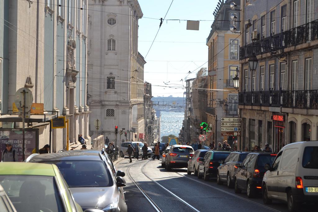 Appartamento Casa Portuguesa Chiado Lisbona Esterno foto
